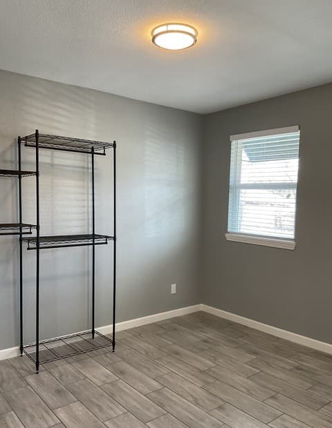 3-bedroom rental at 2703 Menchaca Unit 2 OR B in San Antonio, TX — photo 4