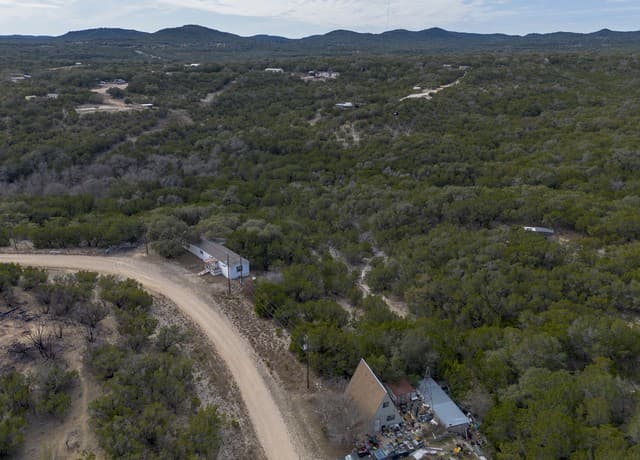 rental at LOT 51 Overland Trail in Bandera, TX — photo 4
