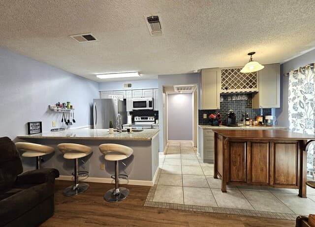 1-bedroom rental at 13018 Heimer Unit 1003 in San Antonio, TX — photo 2