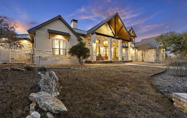 3-bedroom home for sale at 1941 Canyon Curve in Spring Branch TX