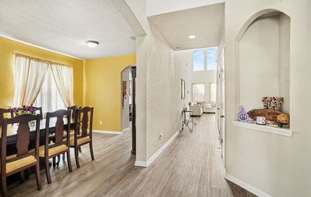 5-bedroom rental at 213 Wildcat in Cibolo, TX — photo 4
