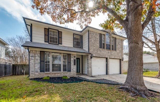 4-bedroom rental at 1017 Silvertree in Schertz, TX — photo 1