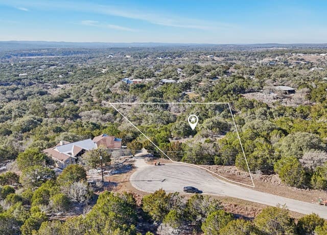 rental at 358 Toucan Drive in Spring Branch, TX — photo 5