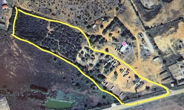 rental at 1160 W Highway 85 in Dilley, TX — photo 1