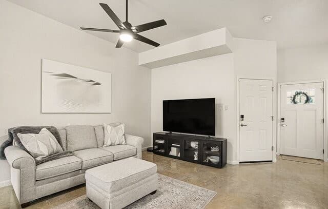 Home for sale at 1002 Morningside Dr Unit 1 in San Antonio, TX — photo 3