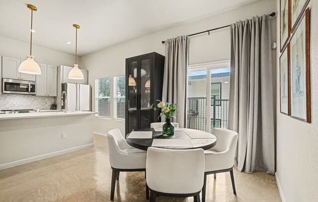 Home for sale at 1002 Morningside Dr Unit 1 in San Antonio, TX — photo 5