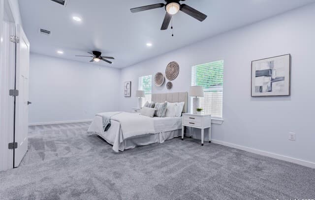 4-bedroom rental at 418 Gulf in San Antonio, TX — photo 5