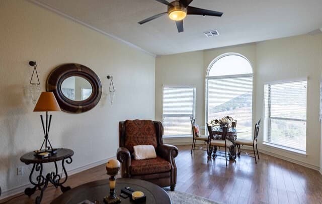 2-bedroom rental at 20 Tapatio Dr E Unit 305 in Boerne, TX — photo 4