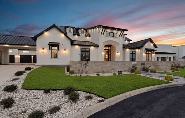 5-bedroom rental at 3 Bruce Welkin in Boerne, TX — photo 5