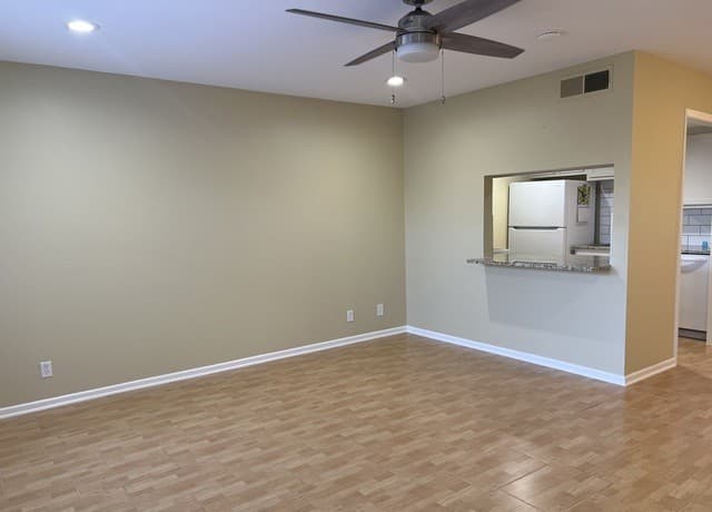 1-bedroom rental at 8401 N New Braunfels Unit 344 in San Antonio, TX — photo 4