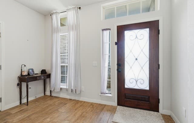 5-bedroom rental at 4819 Top Ridge in Schertz, TX — photo 5