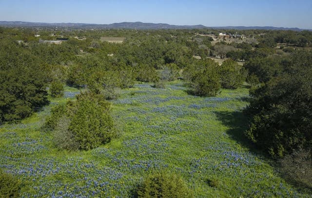 Home for sale at LOT 76 Horseshoe in Bandera, TX — photo 5