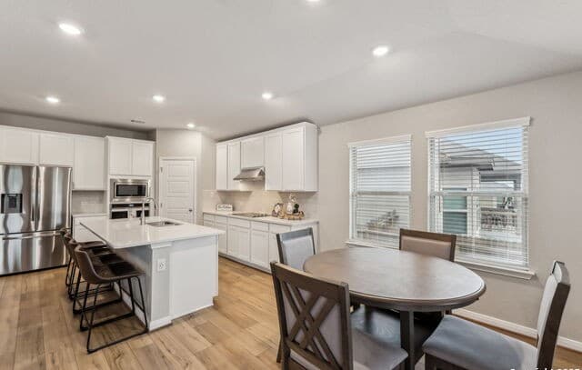 4-bedroom rental at 320 Shelton Pass in Cibolo, TX — photo 3