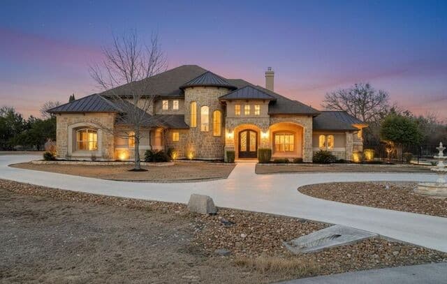 Home for sale at 432 Redland Dr in Spring Branch, TX — photo 3