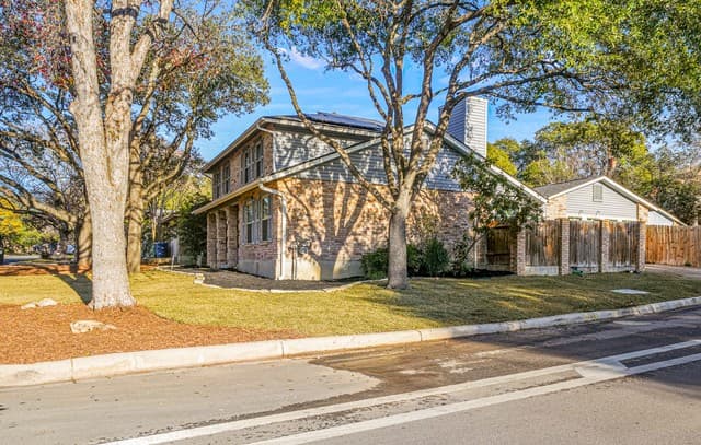 4-bedroom rental at 14802 Dancers Image in San Antonio, TX — photo 5