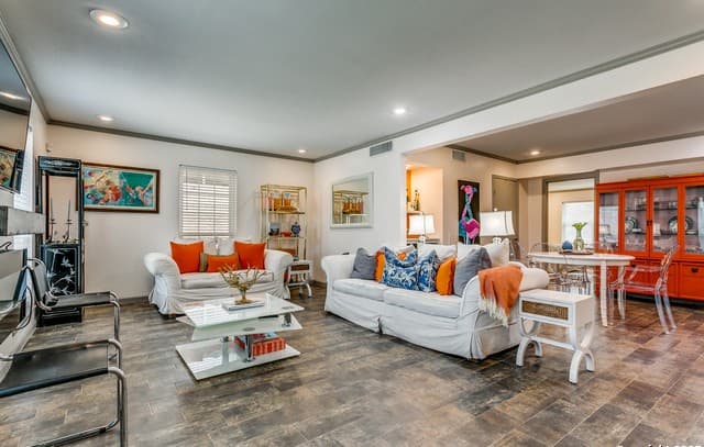 3-bedroom rental at 100 Lorenz Rd Unit 802 in San Antonio, TX — photo 1