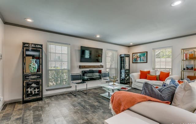 3-bedroom rental at 100 Lorenz Rd Unit 802 in San Antonio, TX — photo 4