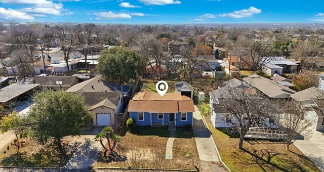 3-bedroom rental at 530 Mount Vernon Ct in San Antonio, TX — photo 3