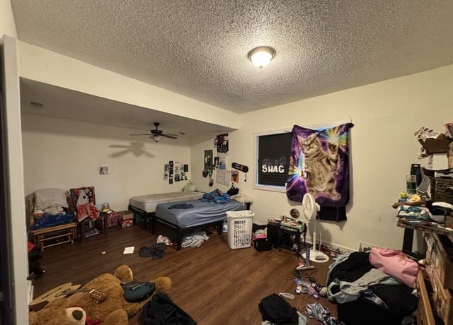 4-bedroom rental at 1539 W Craig in San Antonio, TX — photo 5