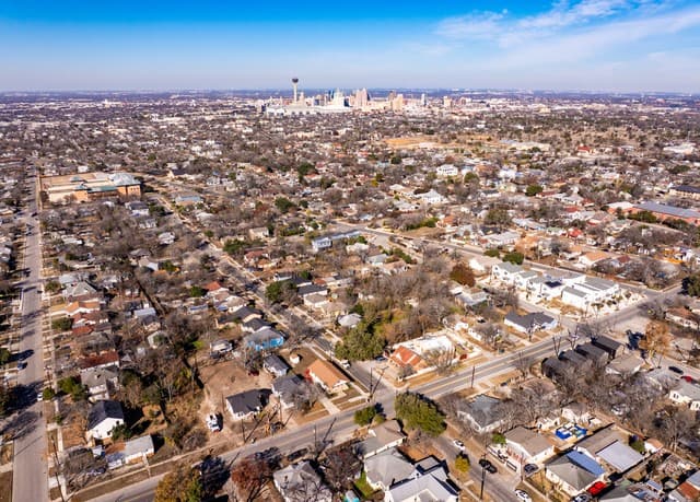 rental at 343 Cooper in San Antonio, TX — photo 2