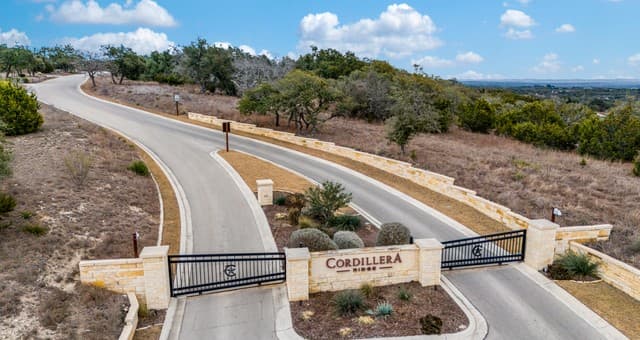 rental at LOT 13 Cordillera Ridge in Boerne, TX — photo 1