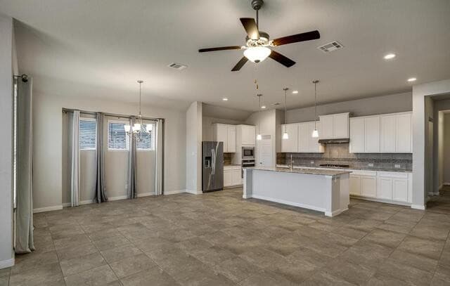 3-bedroom rental at 624 Colt Trail in Schertz, TX — photo 3