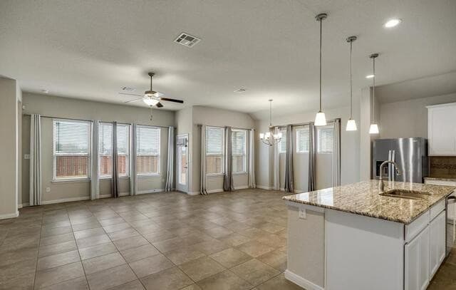 3-bedroom rental at 624 Colt Trail in Schertz, TX — photo 4