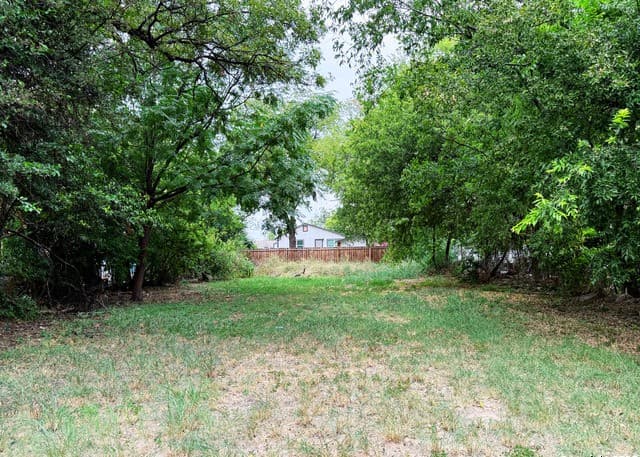 rental at 117 Klein in San Antonio, TX — photo 3