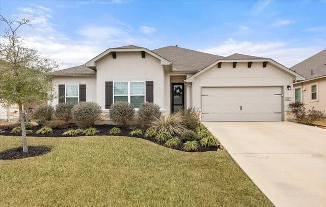 3-bedroom rental at 109 Valencia in Boerne, TX — photo 2