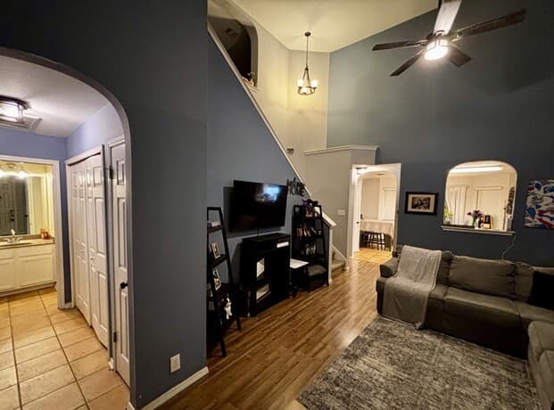 3-bedroom rental at 7926 Coastal Run in San Antonio, TX — photo 2