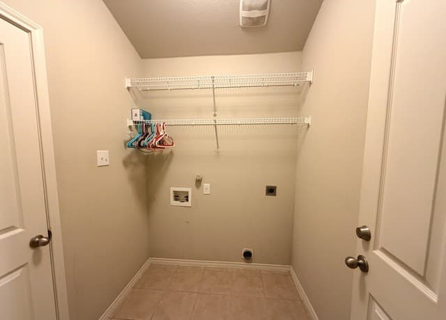 3-bedroom rental at 714 Point Sunset in San Antonio, TX — photo 3