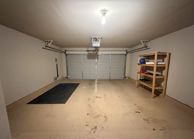 3-bedroom rental at 714 Point Sunset in San Antonio, TX — photo 4