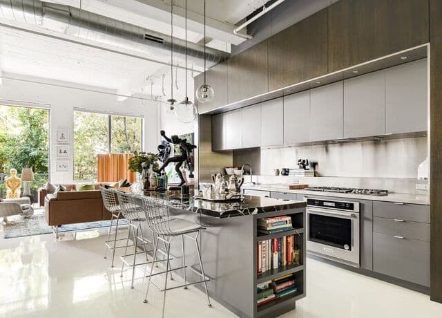 3-bedroom rental at 114 Camp Street Unit 107 in San Antonio, TX — photo 3