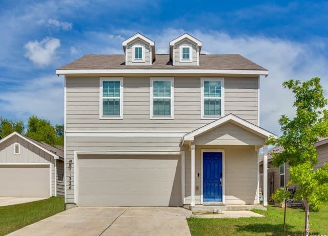 4-bedroom rental at 11326 Babcock Bnd in San Antonio, TX — photo 1