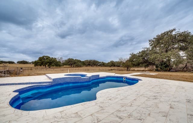 3-bedroom rental at 248 Mustang in Natalia, TX — photo 1