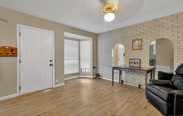 3-bedroom rental at 5751 Indian Sky in San Antonio, TX — photo 3