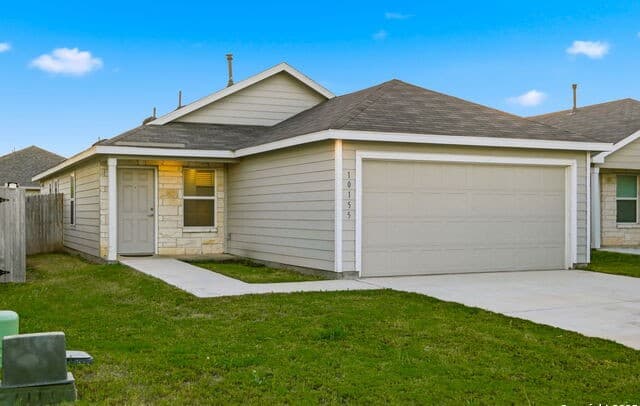 5-bedroom rental at 10814 Apple Pie Rd in San Antonio, TX — photo 1