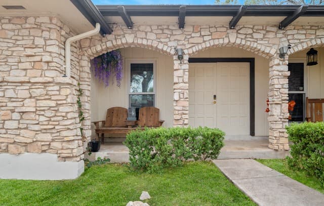 3-bedroom rental at 4822 Bucknell in San Antonio, TX — photo 4