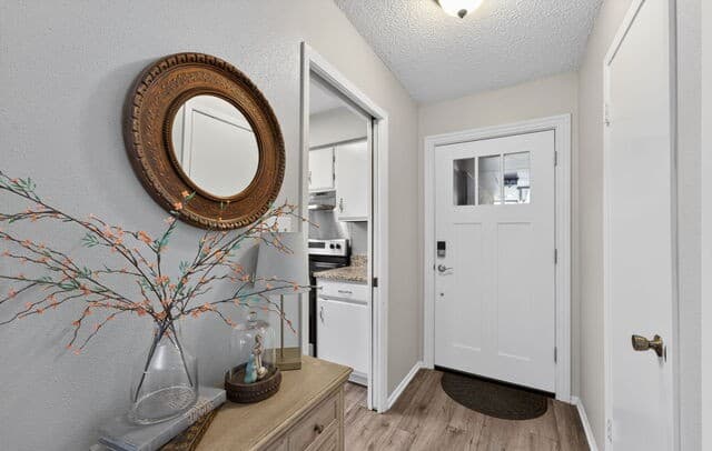 3-bedroom rental at 122 Bolerio Dr in Universal City, TX — photo 5