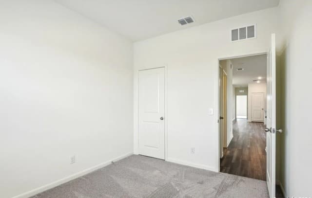 4-bedroom rental at 11727 Haven Estates in Adkins, TX — photo 5