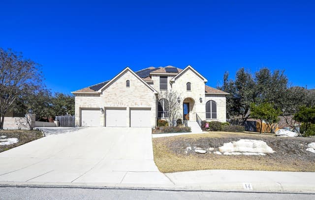4-bedroom rental at 14 Gazelle Fld in San Antonio, TX — photo 1