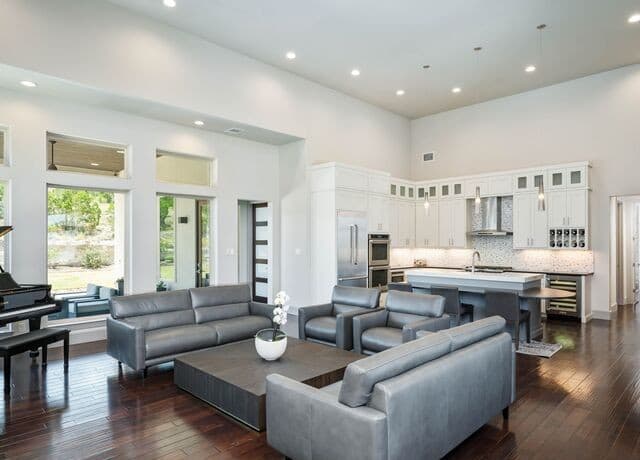 3-bedroom rental at 23214 Edens Canyon in San Antonio, TX — photo 5