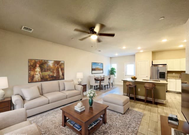 3-bedroom rental at 7822 Savannah Brooks in Live Oak, TX — photo 2