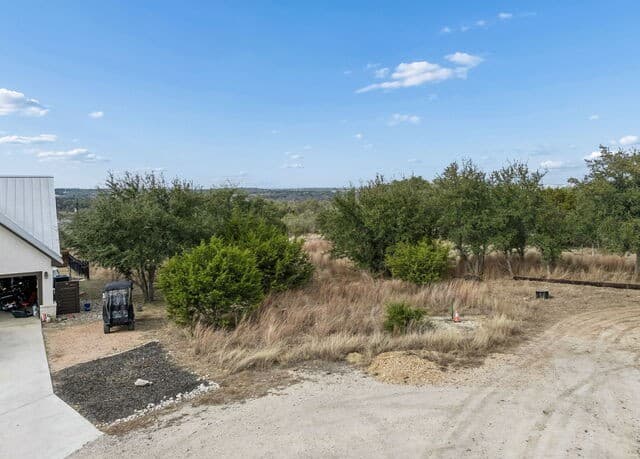 rental at 105 N Jerry Gray in Blanco, TX — photo 1