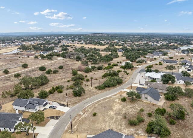 rental at 132 W Pat Dolan in Blanco, TX — photo 5