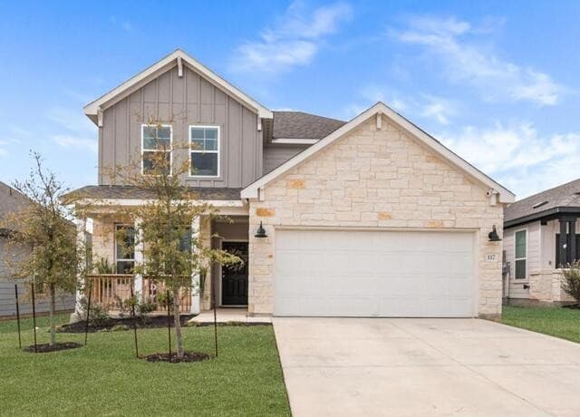 4-bedroom rental at 117 Winding Windmill in Boerne, TX — photo 1