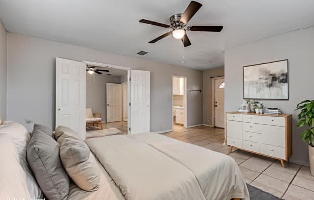 3-bedroom rental at 5527 Slattery in San Antonio, TX — photo 3