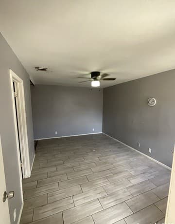 4-bedroom rental at 7334 Glen Hart in San Antonio, TX — photo 2