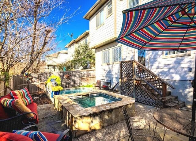 3-bedroom rental at 1254 Nicholas Manor in San Antonio, TX — photo 1