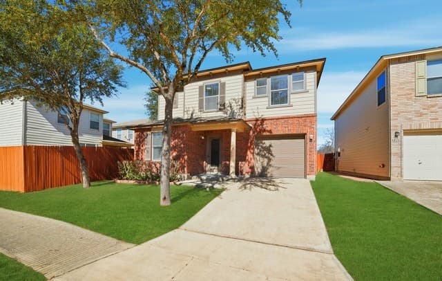 3-bedroom rental at 7723 Nature Pass in San Antonio, TX — photo 1